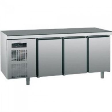 Стол холодильный трехдверный SAGI KUEBM (Италия), 0...+10С, 3 двери, Нерж сталь