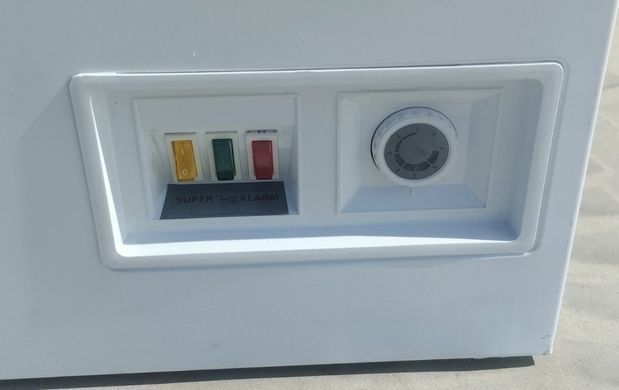 Морозильний ларь Gooder UDD 500 BK з глухою кришкою